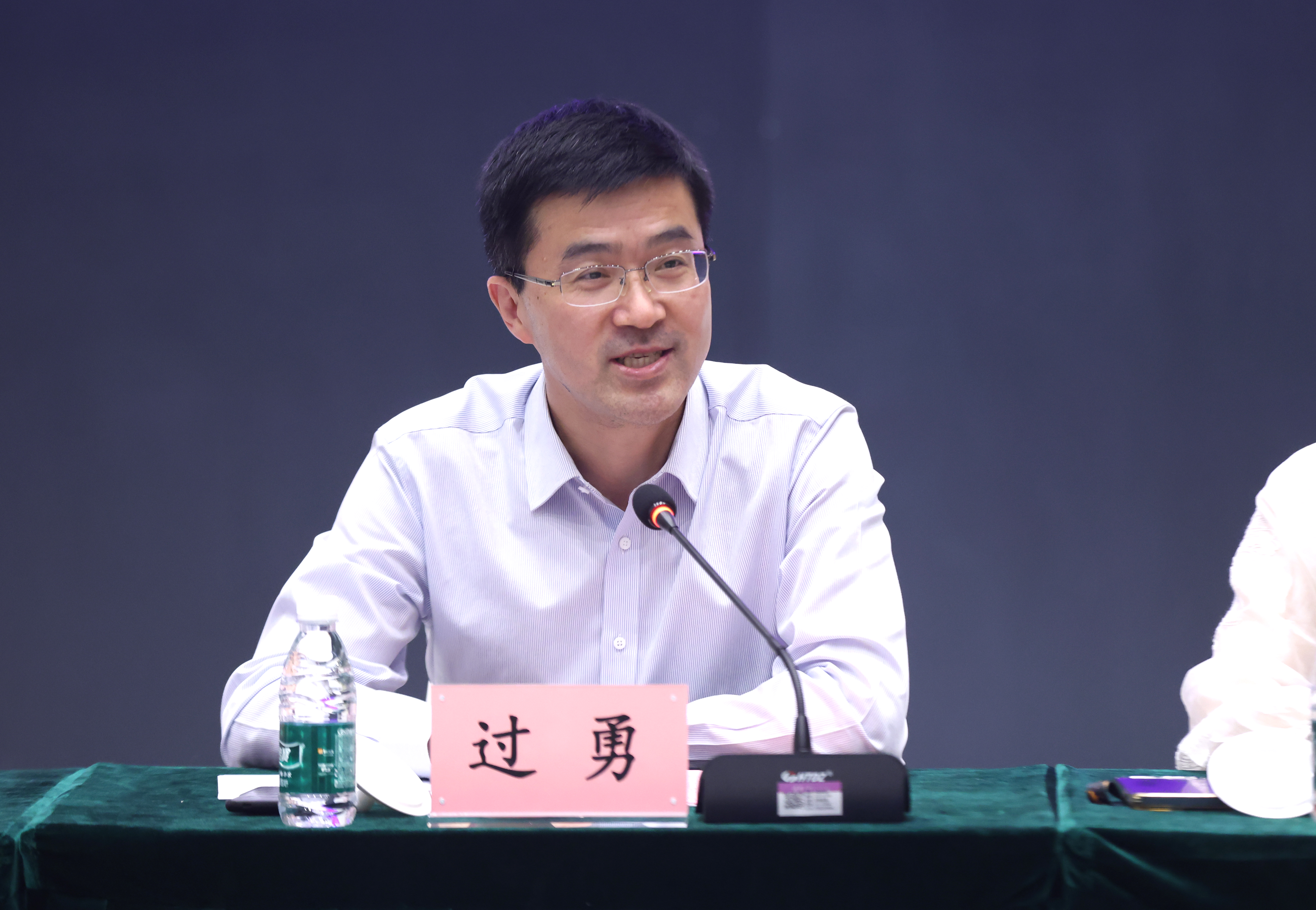 20240426-开云线上(中国)网页版2024年基层校友论坛暨“唐仲英计划”年会举行-嘉艺拍摄-过勇致辞1.JPG