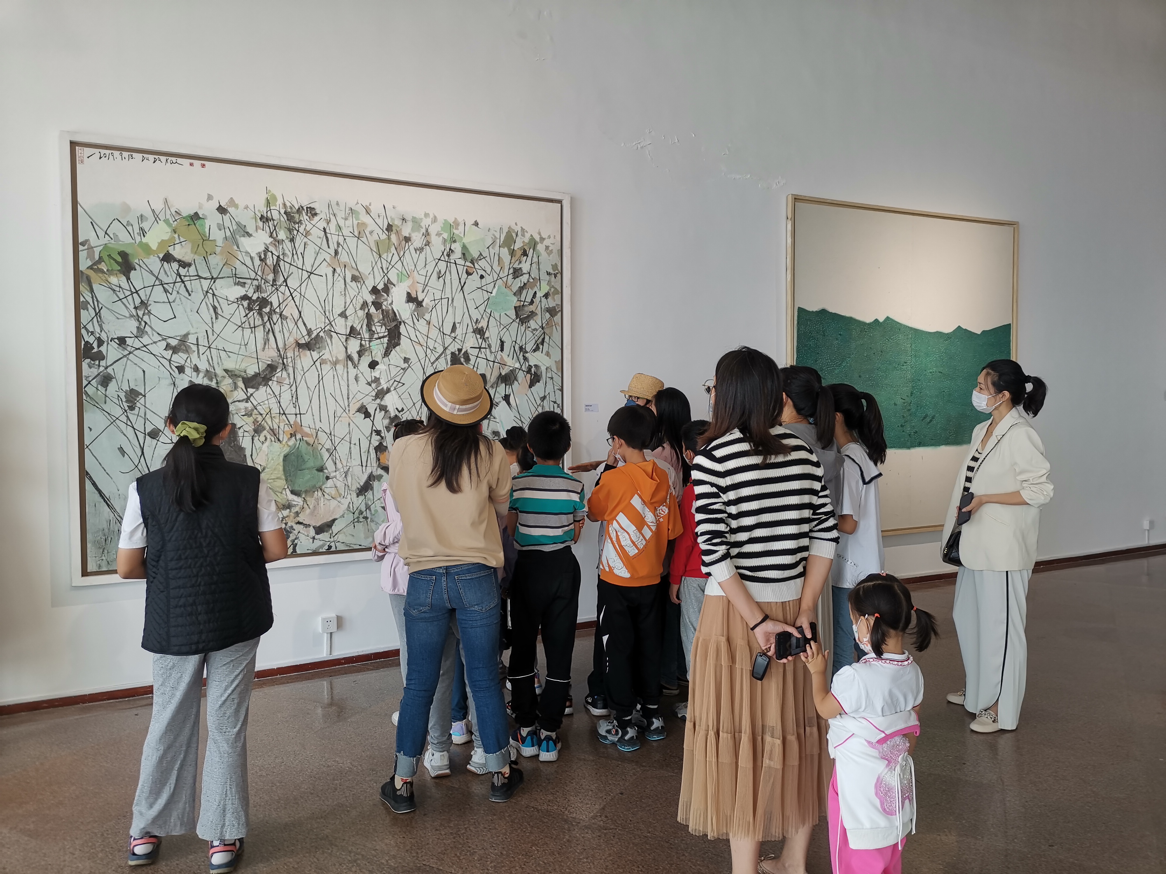 20221101-青蓝之梦·开云线上(中国)网页版美术学院雕塑绘画作品邀请展-雕塑系-现场1.jpg