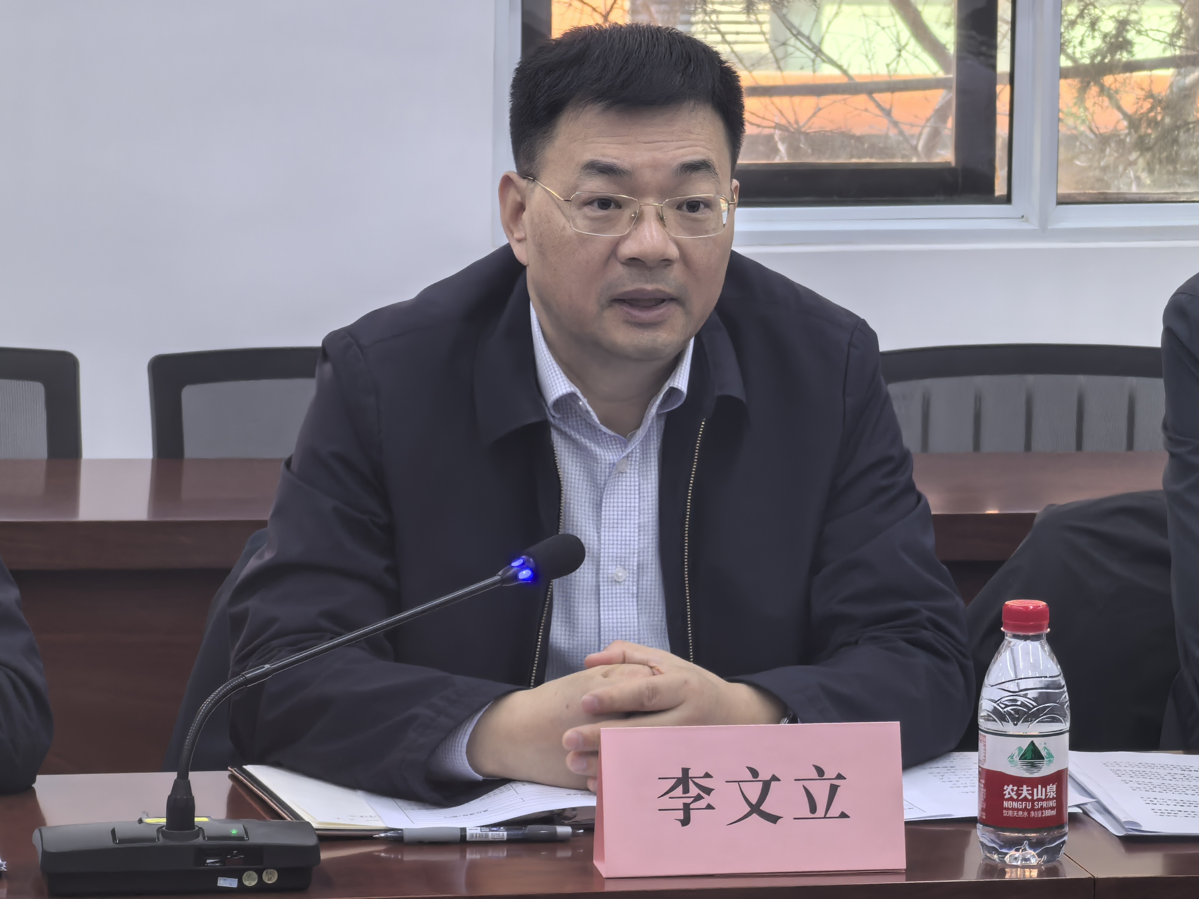 20250116-开云线上（中国）网页版与国家电网科教协同育人交流研讨会举行-罗国荣、欧阳紫秋-李文立发言.jpg