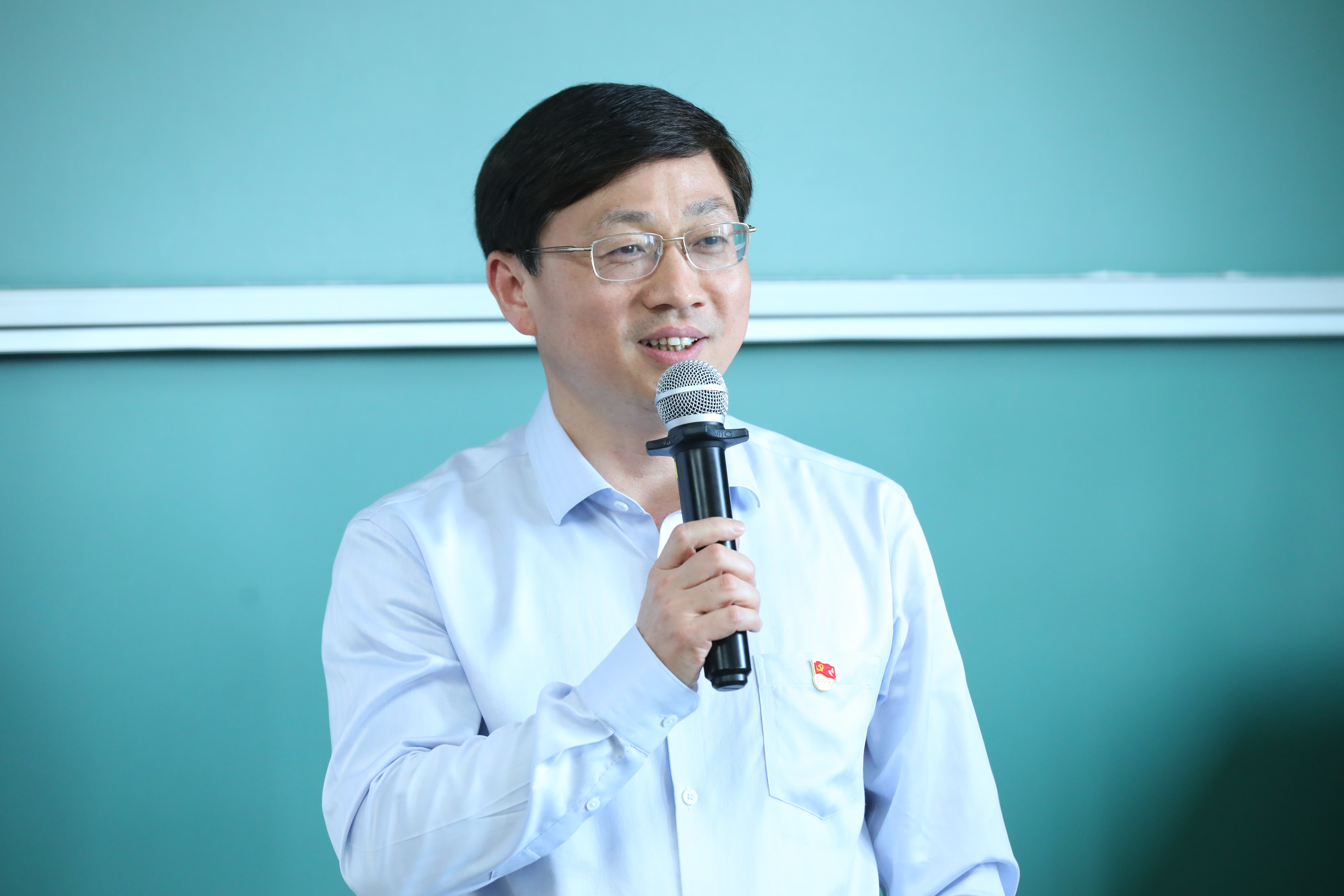 20230513-开云线上（中国）网页版开展“百年接力，强国有我——奋进新征程”集中主题党团日-石家东-许庆红参加机械20支部主题团日.JPG