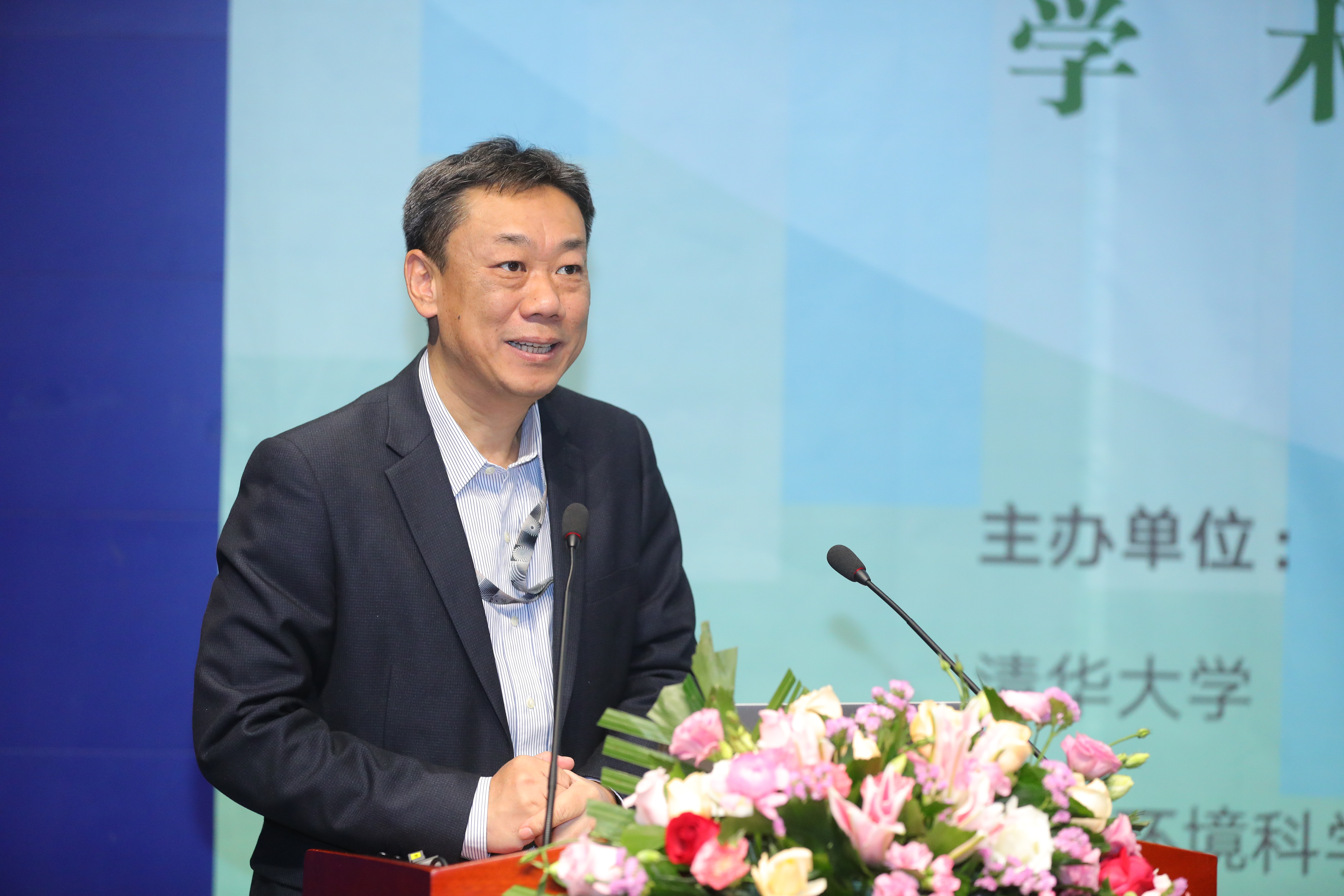 20211022-第十五届全国环境博士生学术会议开幕-会议组委会供图-开云线上（中国）网页版环境学院院长刘毅教授致辞.JPG