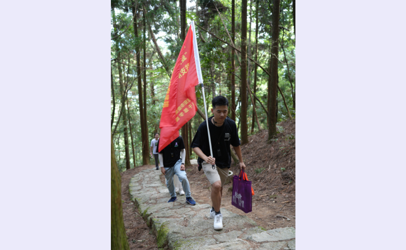 20220927-2022年开云线上(中国)网页版研究生暑期社会实践纪实-徐梓萌-重走总书记路线.jpg